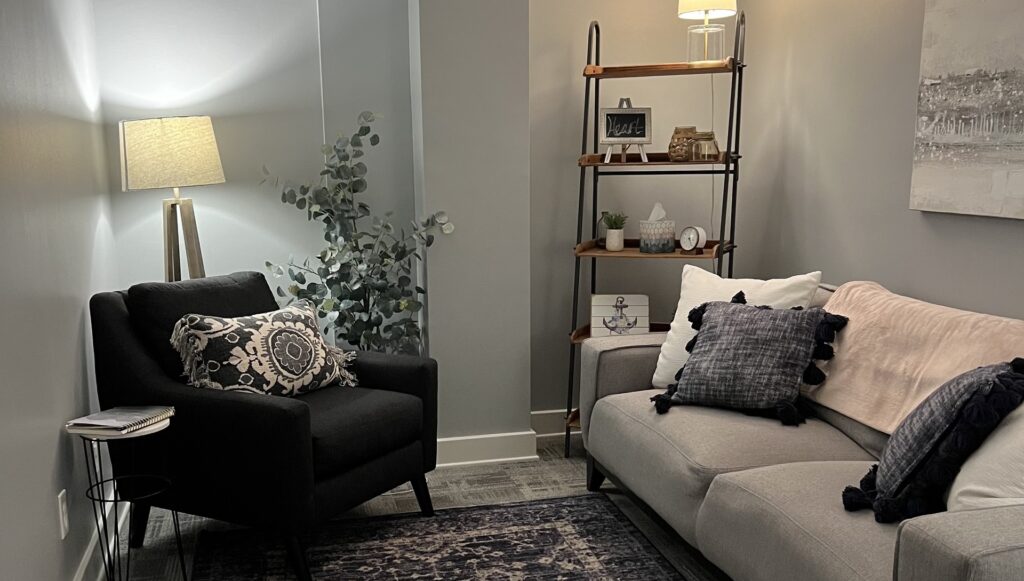 Inviting Brentwood counseling office with soft lighting and comfortable seating